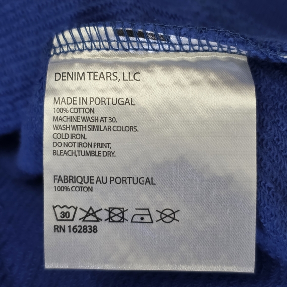 Blue and White Floral Men's Sweater - Picture 3 of 10